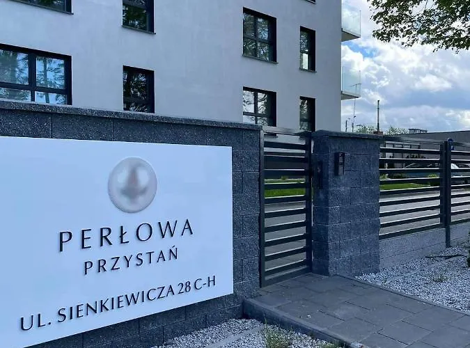 Caloroczny Perlowa Przystan * Kołobrzeg